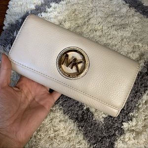 Continental Michael Kors Wallet